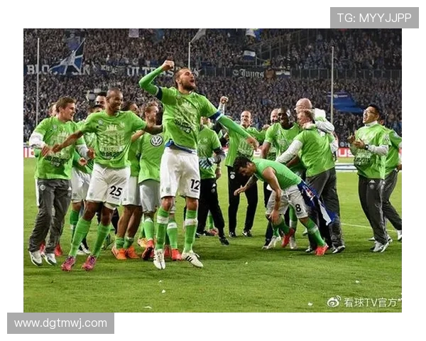 多特蒙德鏖战沃尔夫斯堡全场激烈对攻上演德甲进球盛宴