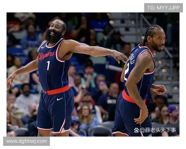 快船与勇士激战正酣 双方核心对决揭示季后赛暗流涌动 快船与勇士激战正酣 双方核心对决揭示季后赛暗流涌动