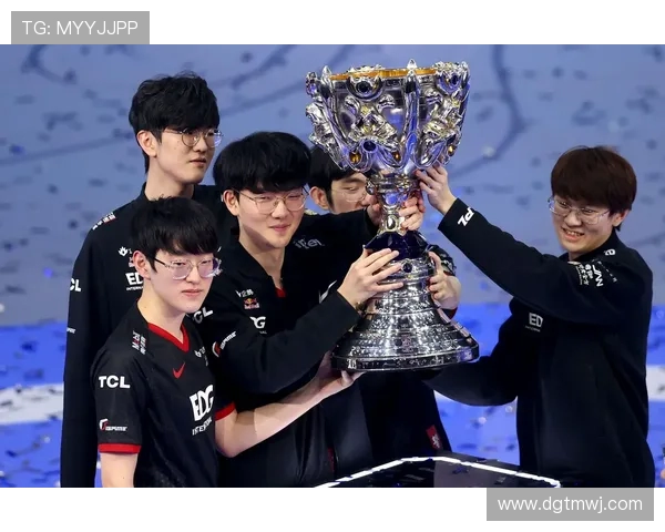 EDG中路选手表现分析:突破与失误的双重影响探讨 EDG中路选手表现分析:突破与失误的双重影响探讨