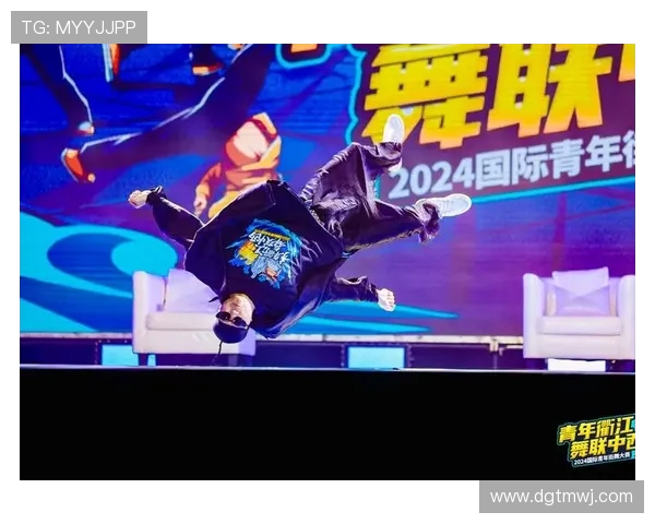 上海飞盘队在世界街舞大赛中的默契配合与精彩表现分析