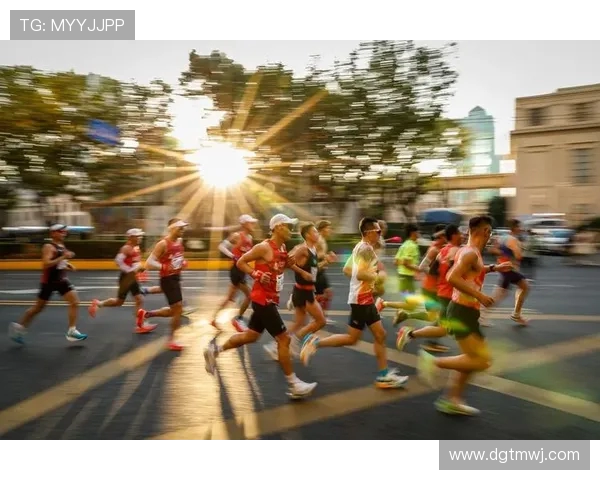 杭州攀岩队在马拉松大满贯积分榜上以77分稳居第一名