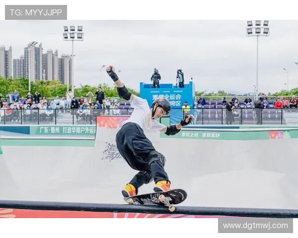 滑板速度排行榜揭晓广州滑板队荣获第二名展现出色实力与潜力 滑板速度排行榜揭晓广州滑板队荣获第二名展现出色实力与潜力